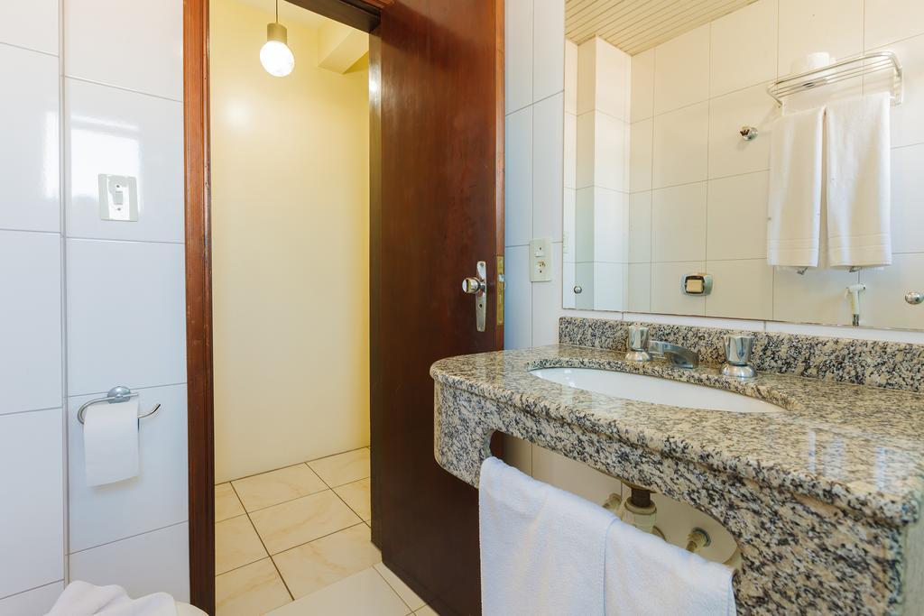 Tri Hotel Florianópolis Екстериор снимка