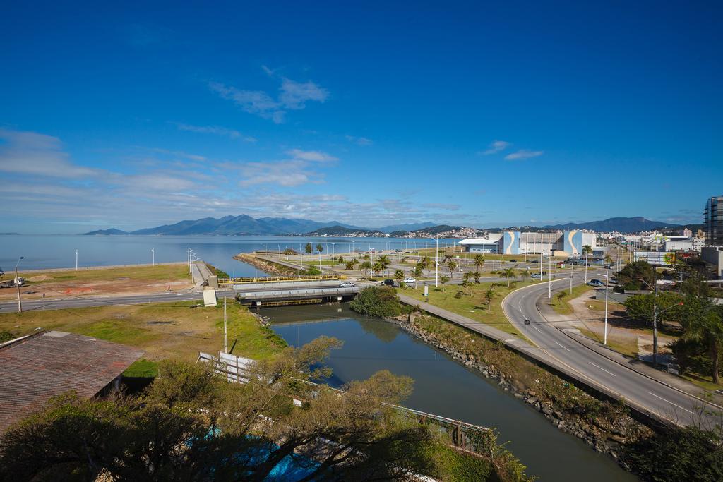 Tri Hotel Florianópolis Екстериор снимка