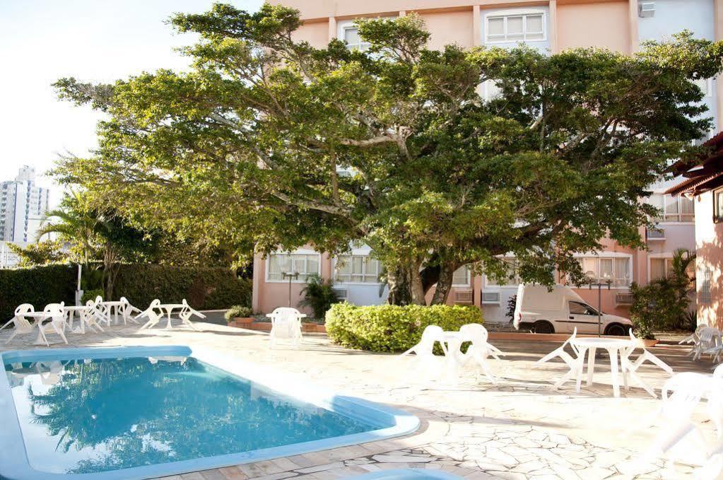 Tri Hotel Florianópolis Екстериор снимка