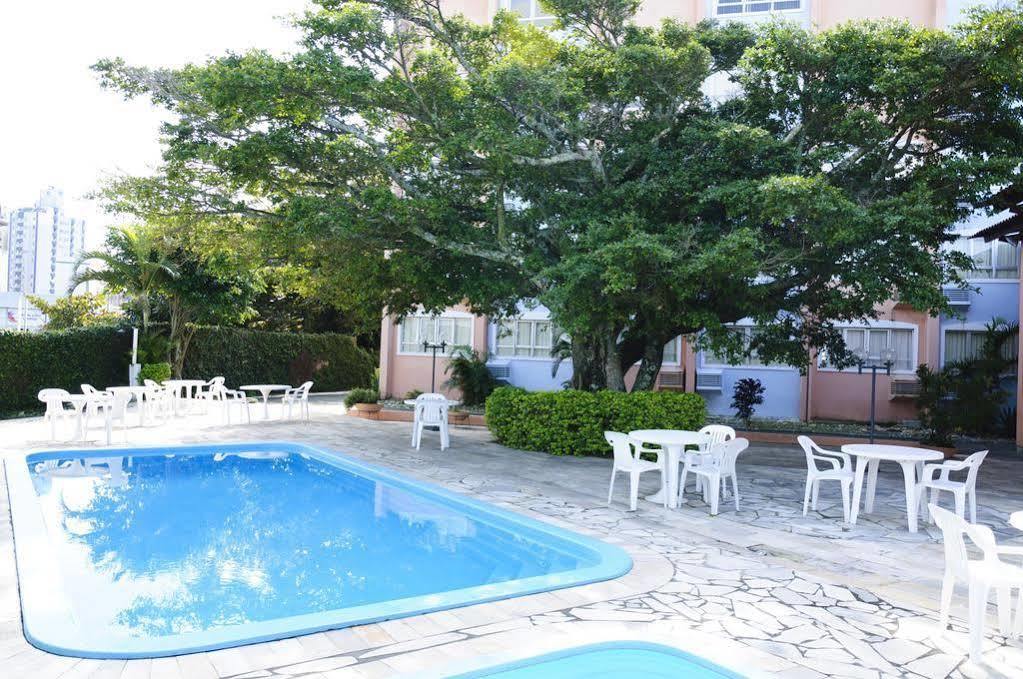 Tri Hotel Florianópolis Екстериор снимка